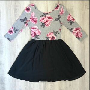 LIKE NEW H&M Floral Mini Dress with Chiffon 4